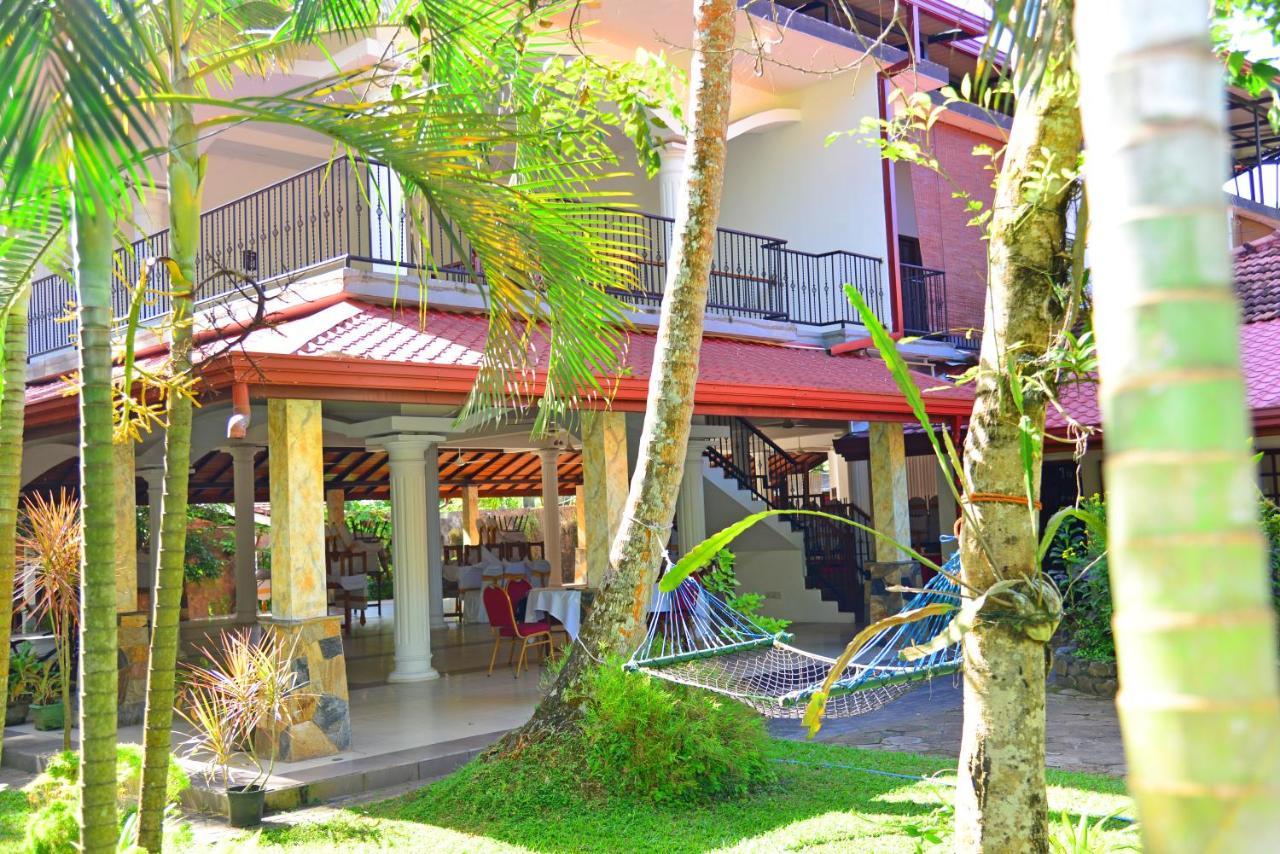 Little Villa Hotel Wadduwa Exterior photo