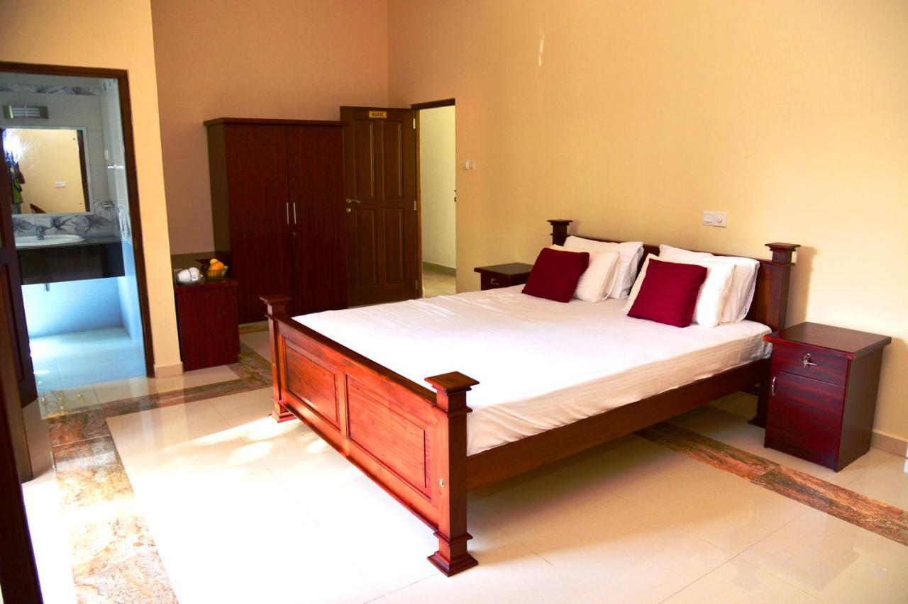 Little Villa Hotel Wadduwa Exterior photo